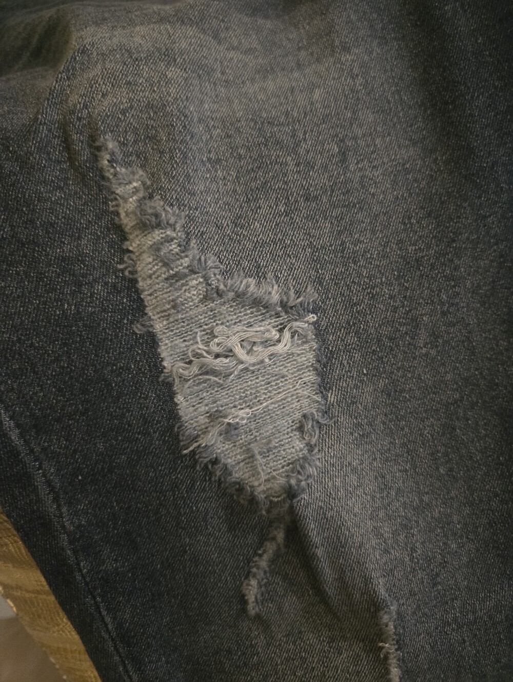 NEW!! Call It Love High Stretch Ripped Skinny Jeans - Dark Wash/Size 9-NWT - Picture 8 of 10